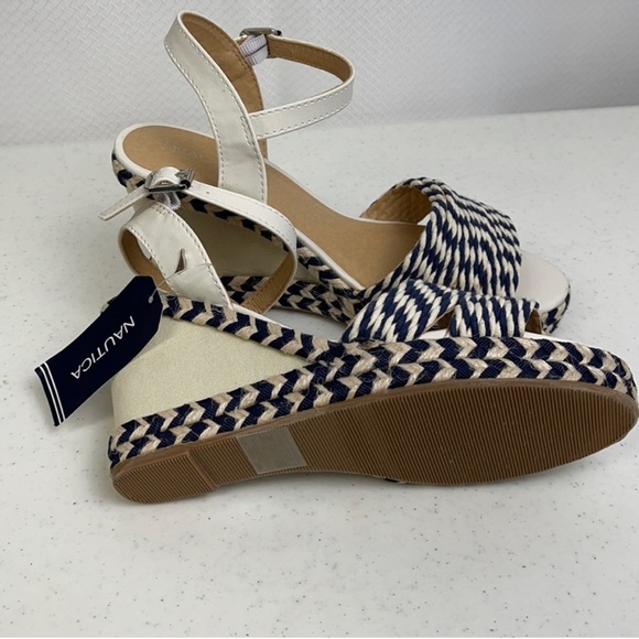 Nautica Wedge Rope Sandals - Picture 4 of 8